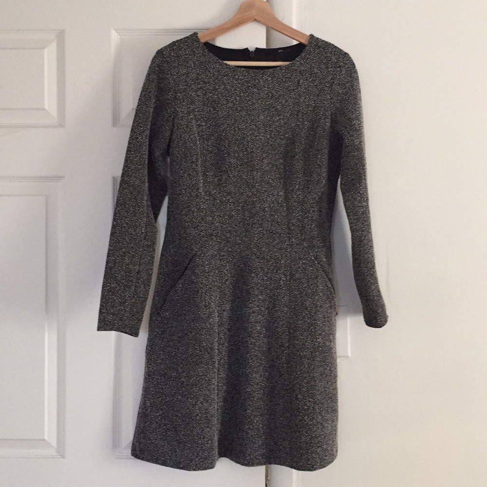 Mini black and white gray dress H&M long sleeve